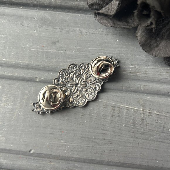 Ornate Pin - Picture 4 of 8